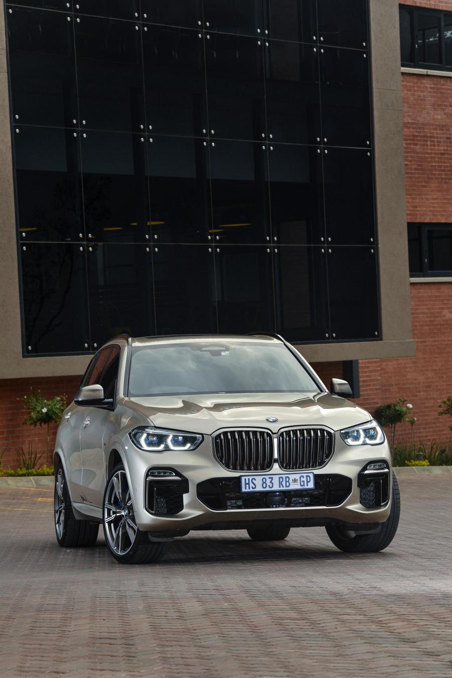  BMW X5 M50d (G05) 2018 года  (ZA) (фото 9 из 40)